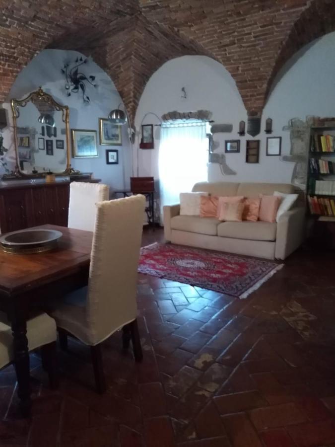 Castello Di Casallia Vetulonia ภายนอก รูปภาพ