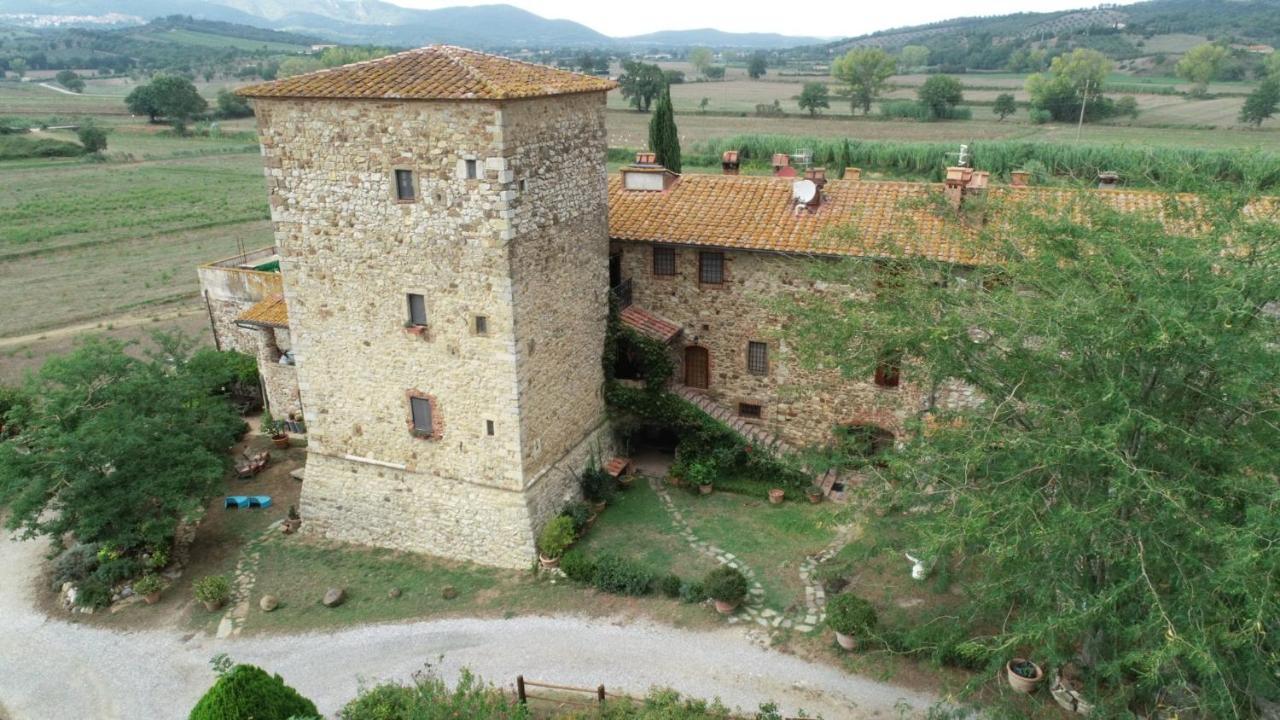 Castello Di Casallia Vetulonia ภายนอก รูปภาพ